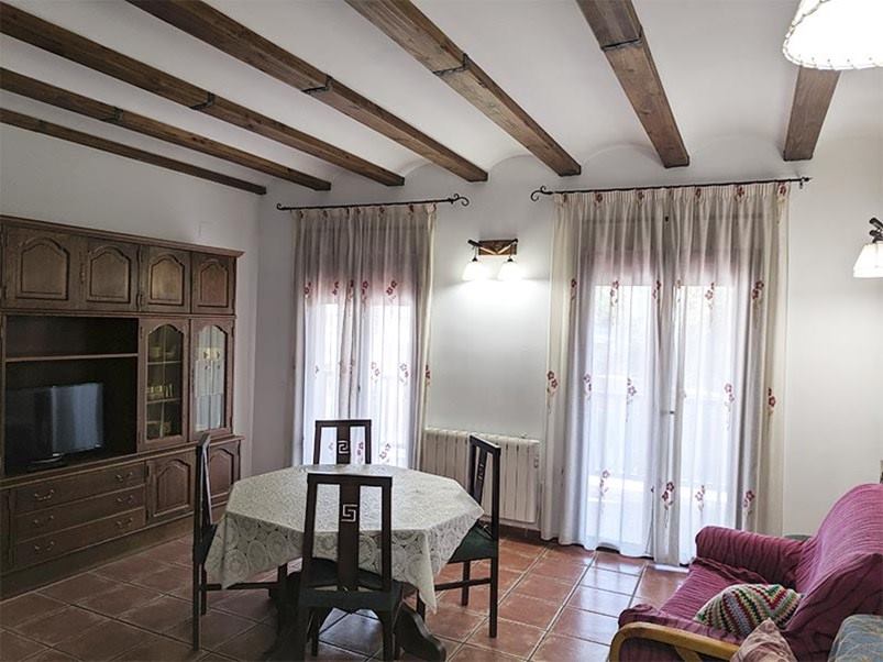 buhardilla_0000s_0005_comedor